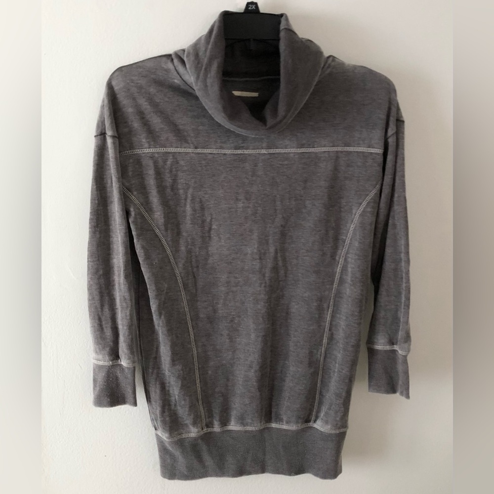 Rip Curl Gray Turtleneck Tunic Top Surf Beach Casual